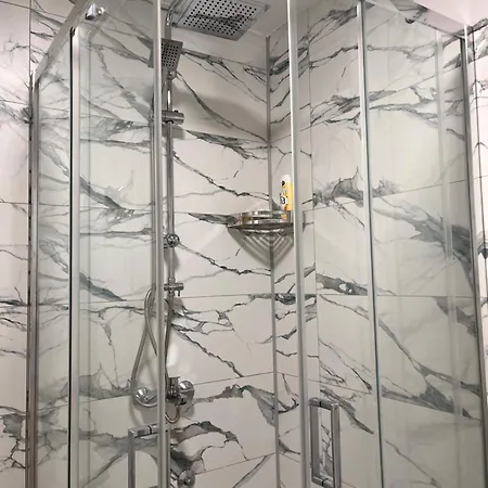 Apartman Mysteri